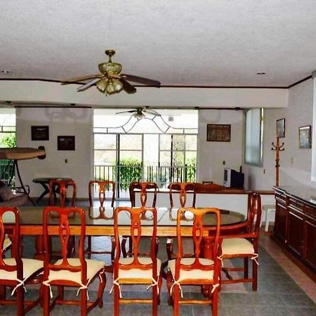 Casa De Descanso En Rancho San Diego Ixtapan De La Salヴィラ エクステリア 写真